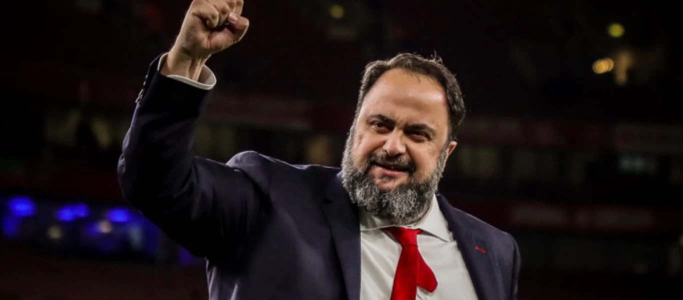 Β. Μαρινάκης: Τα «έσπασε» με τον Α. Ρέμο σε ελληνικό νυχτερινό κέντρο του Λονδίνου (βίντεο)